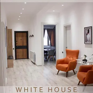 Villa White House, Tbilisi